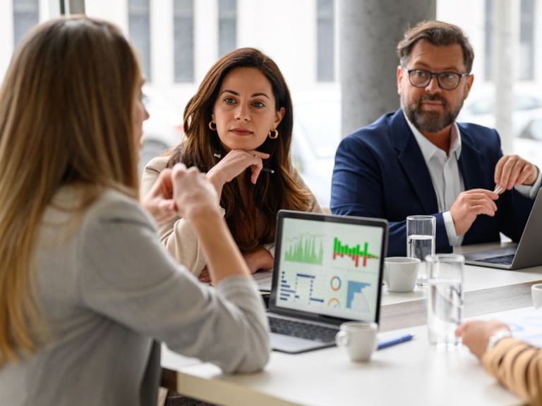 Aggregating Purchasing Power to Tackle Rising IT Costs: Strategies for IT and Finance Teams